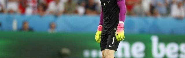  利物浦法比尼奥世界波助球队力克西汉姆