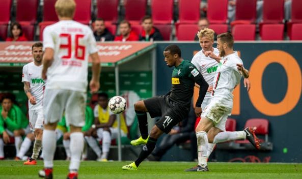  圣埃蒂安新星闪耀全场，替补建功上演绝杀好戏