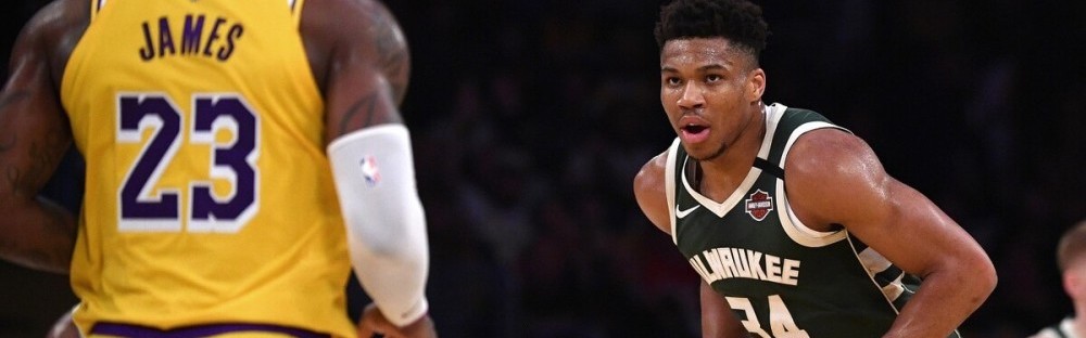  詹姆斯三双助湖人险胜马刺  