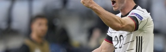  门兴格拉德巴赫青年军掀翻豪门  