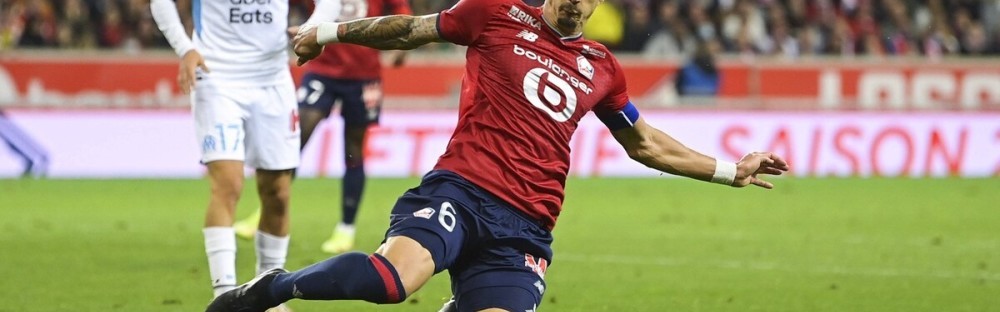  沃尔夫斯堡边路突破犀利连入三球锁定胜局  