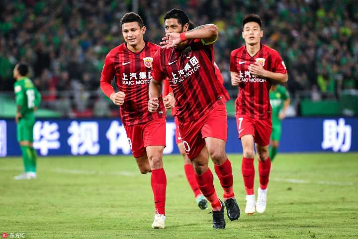  曼城客场两球战胜热刺继续领跑积分榜